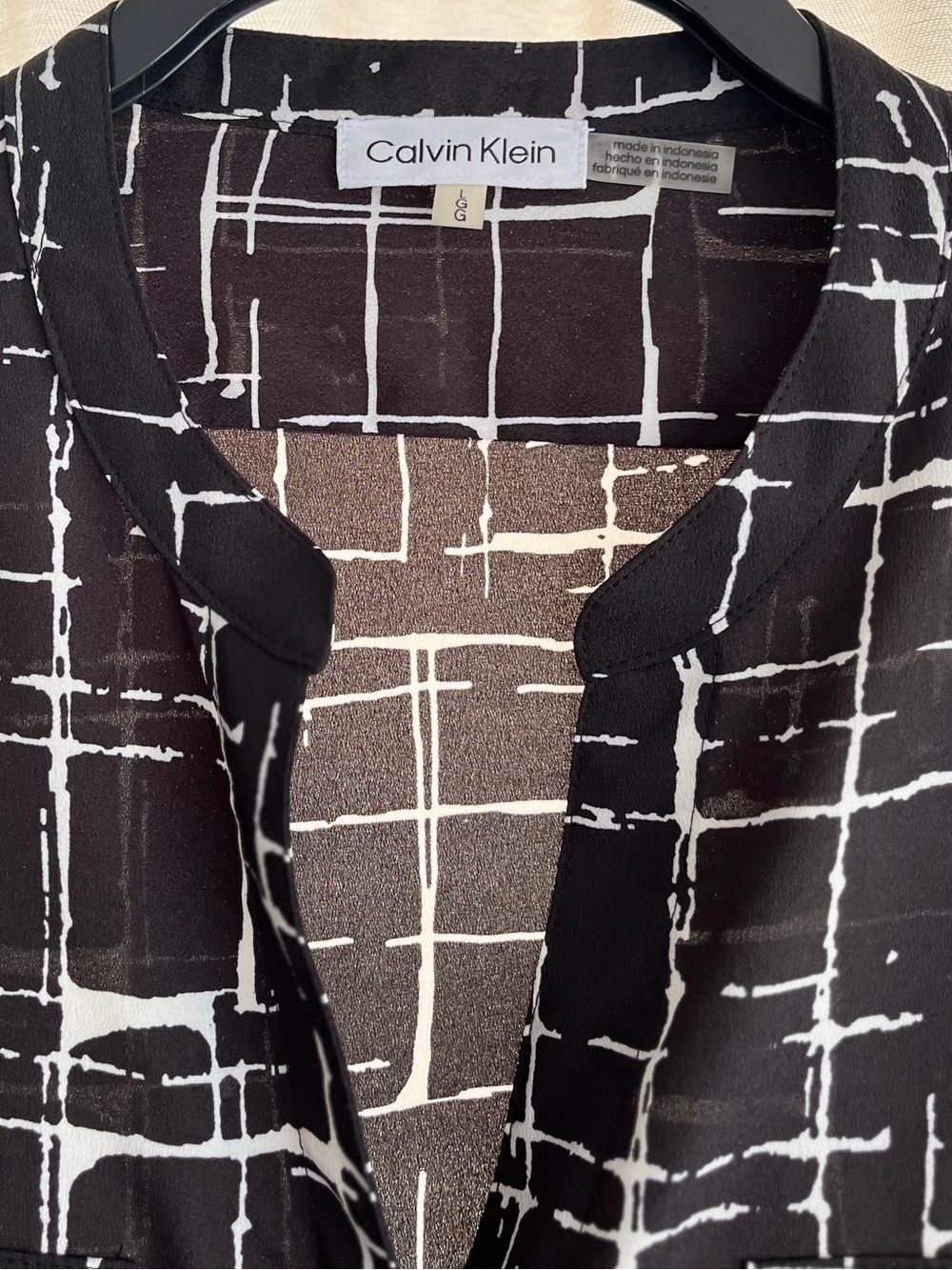 Calvin Klein Black White Abstract Grid Blouse Large - Picture 3 of 8